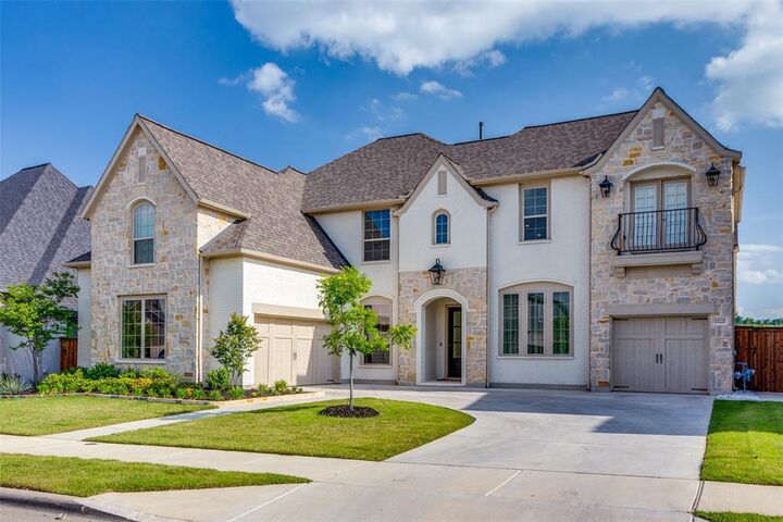 Property Photo:  13221 Meadow Cross Drive  TX 76008 