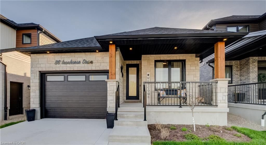 Property Photo: 86 Ironhorse Drive ON N0B 1M0