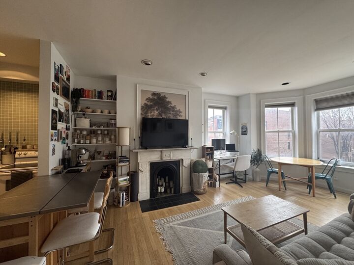 Property Photo:  560 Columbus Ave 7  MA 02118 