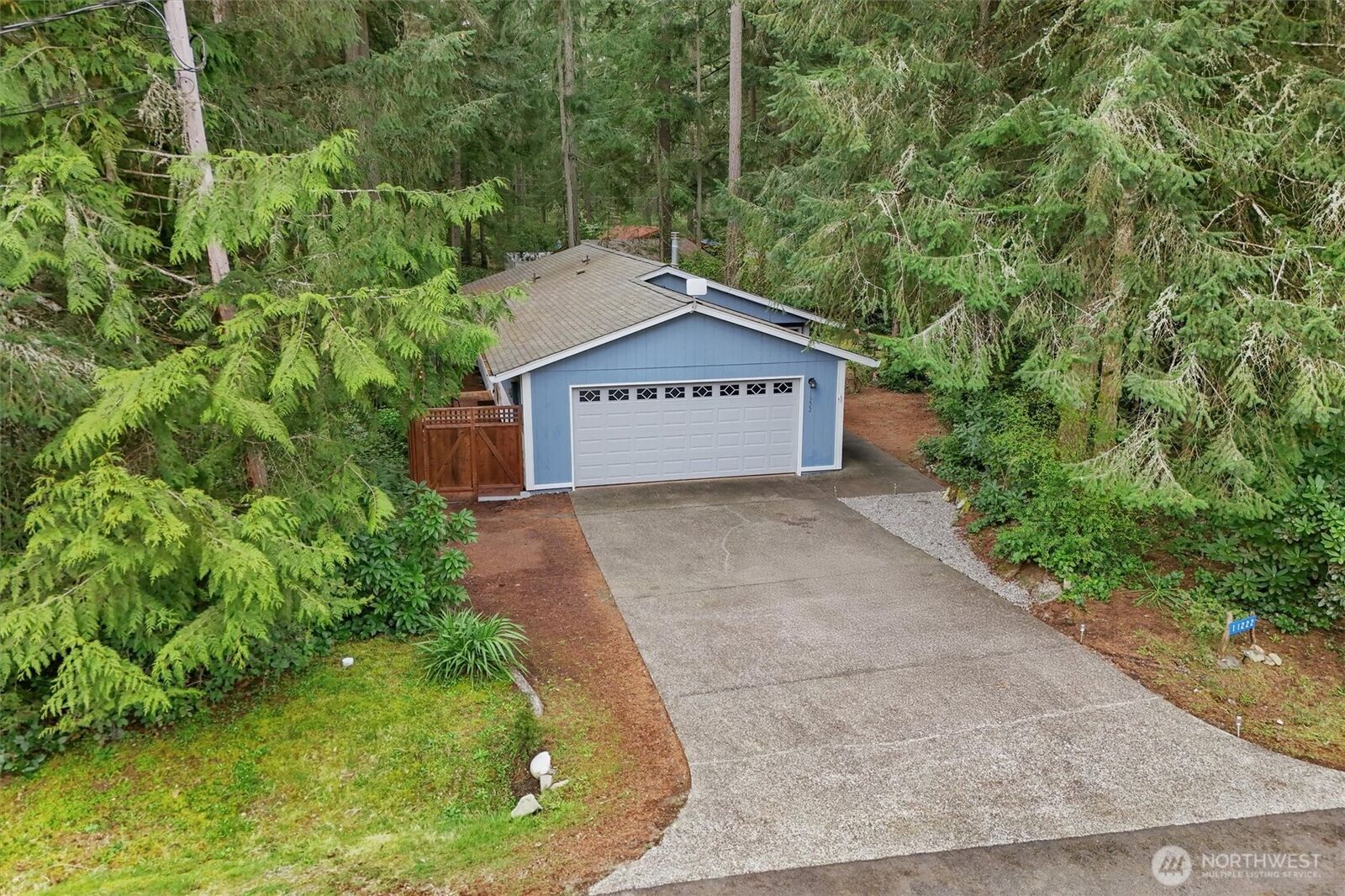 Property Photo:  11222  Country Club Place  WA 98303 