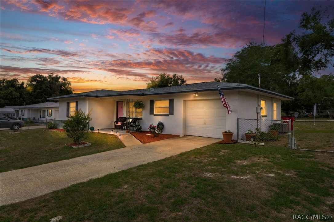 Property Photo:  729 Wharton Terrace  FL 34450 