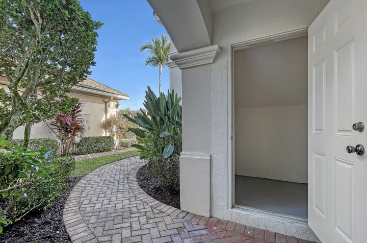 Property Photo:  2175 Wingate Bend  FL 33414 