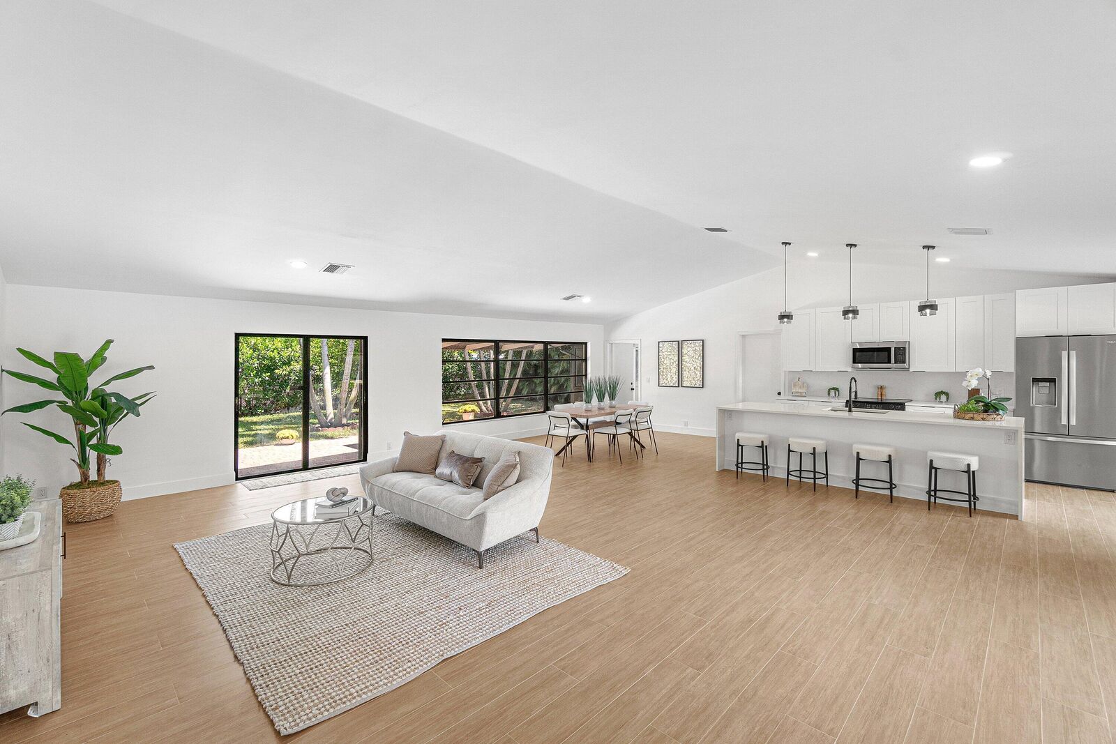 Property Photo:  14888 Sunnyview Lane  FL 33484 