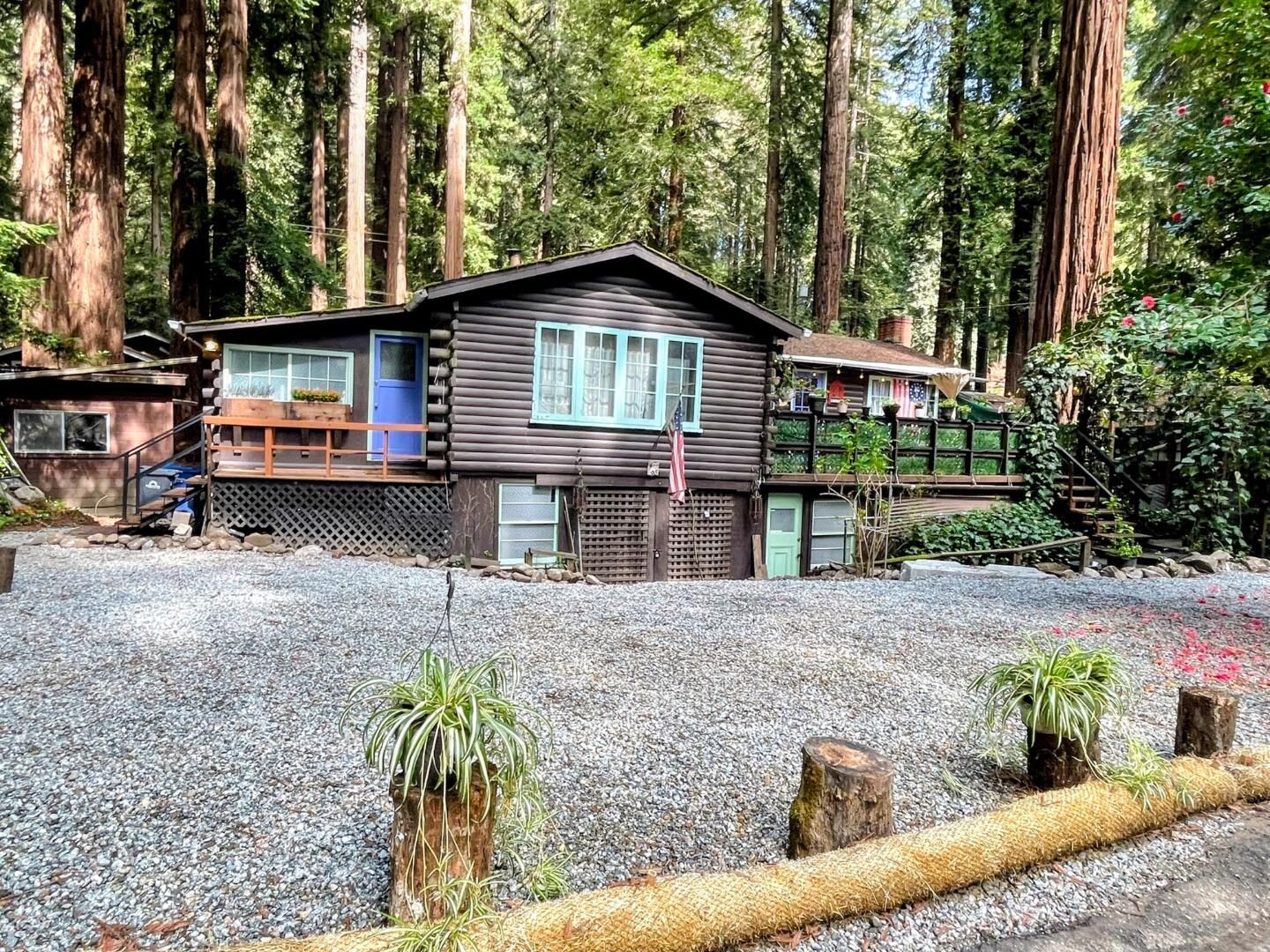 Property Photo:  488 Knight Templar  CA 95060 