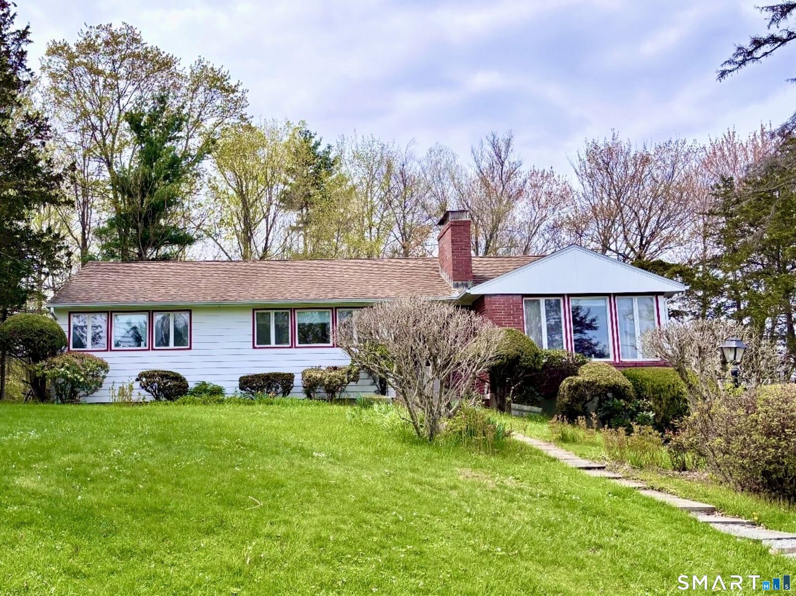 Property Photo:  37 Skyline Drive  CT 06032 