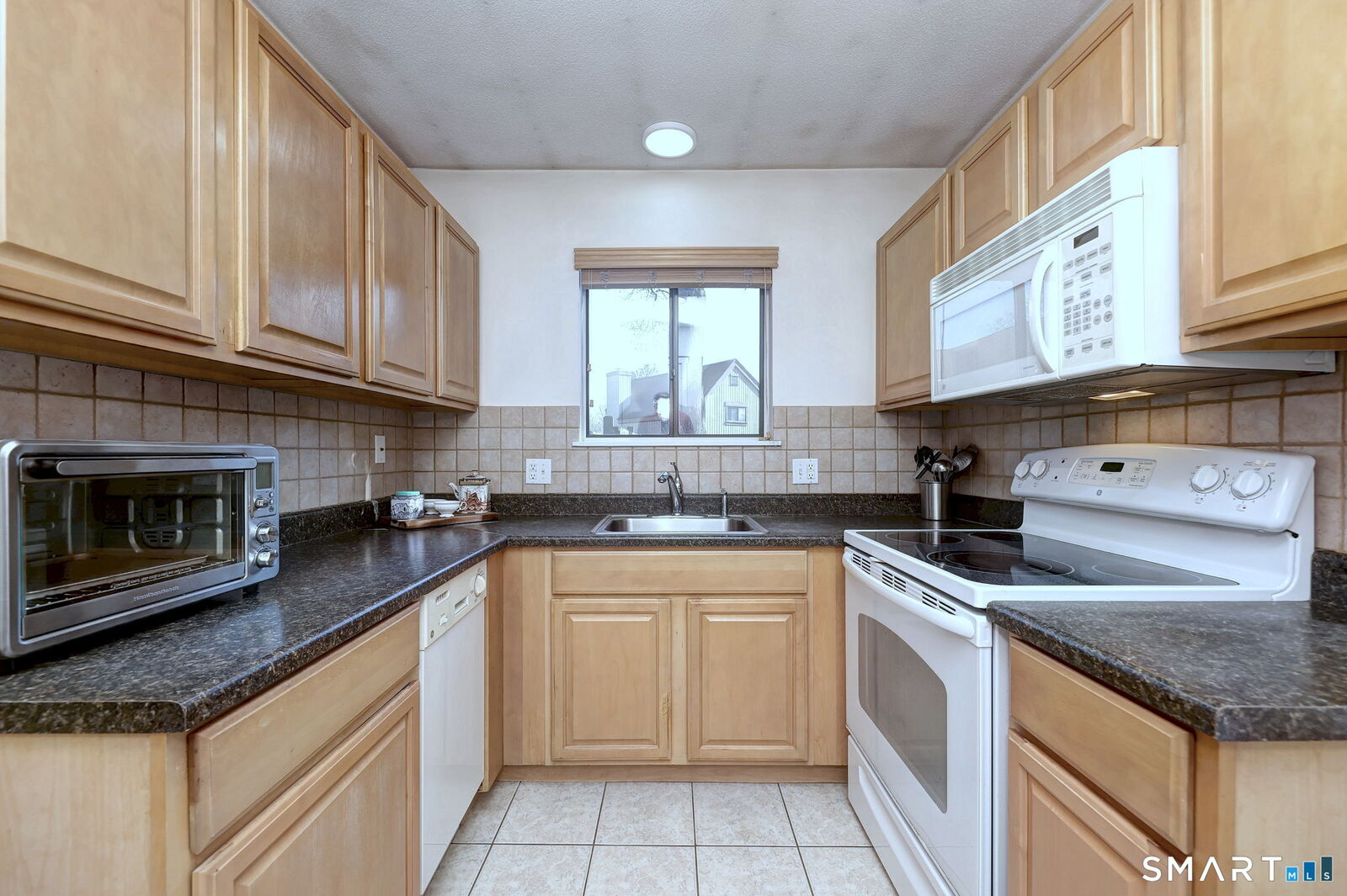 Property Photo: 149 Heritage Village A CT 06488