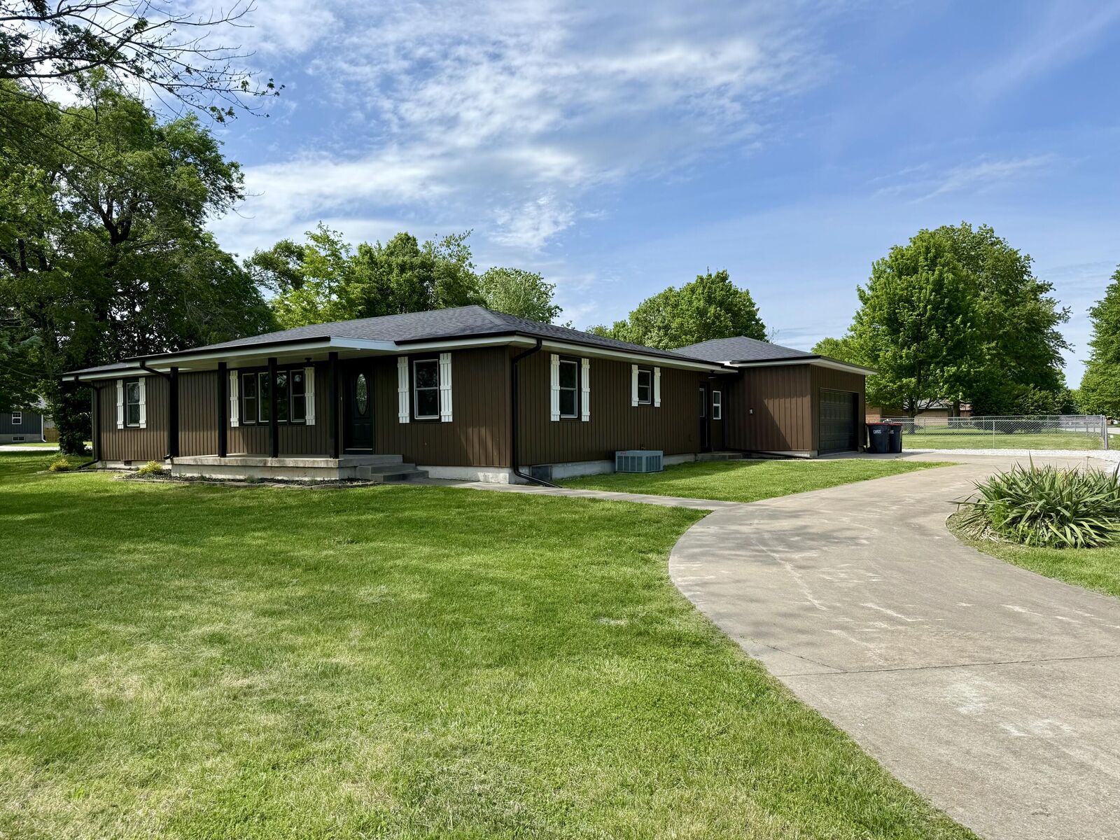 Property Photo:  313 E Grant Street  MO 65631 