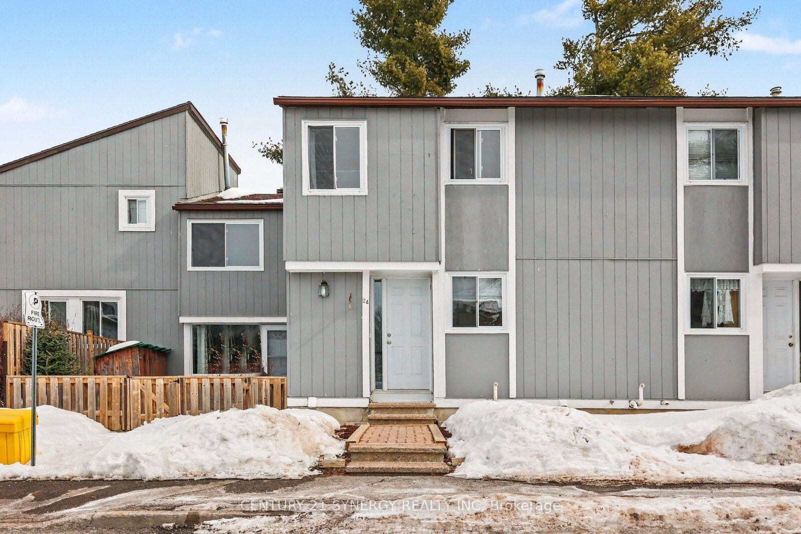 Property Photo: 24 Sherway Drive 65 ON K2J 1N3