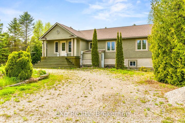 Property Photo: 61 Fox Trail ON N0H 1Z0