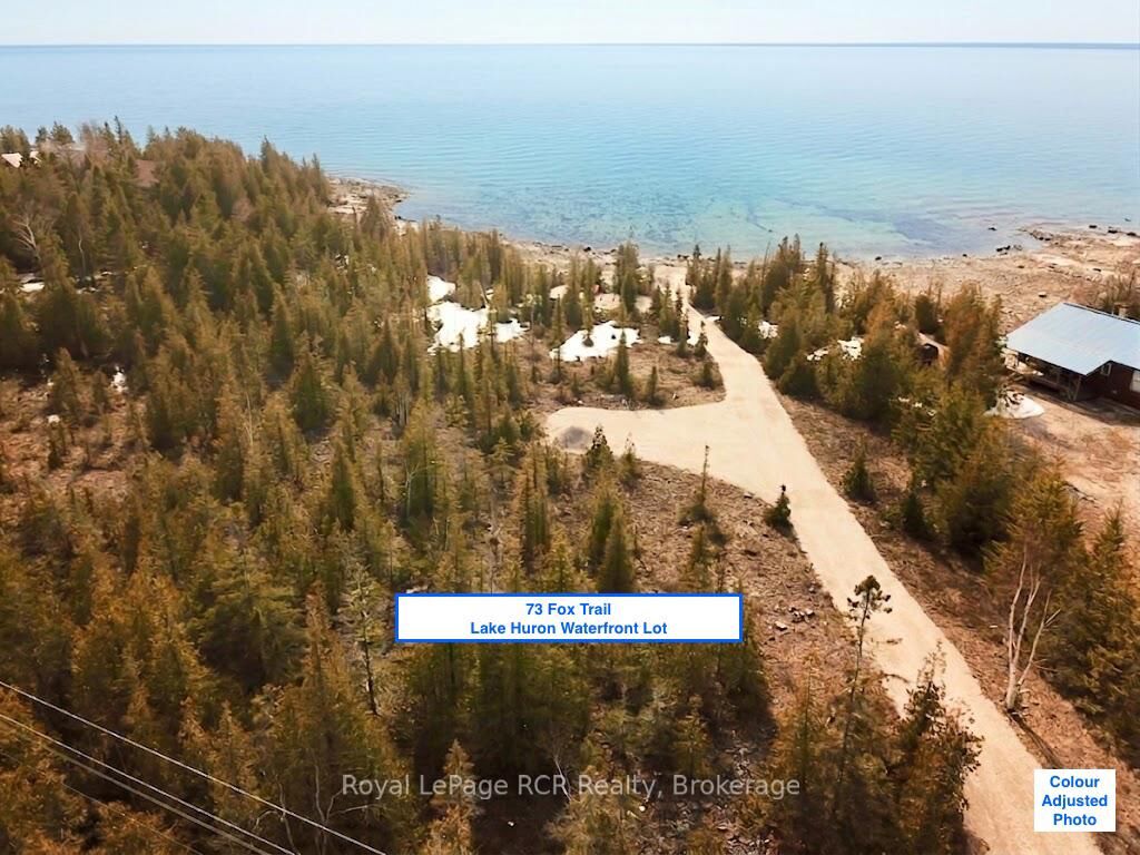 Property Photo:  73 Fox Trail  ON N0H 1W0 