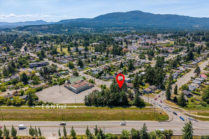 Property Photo: 1790 Waddington Rd BC V9S 4W3