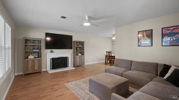 Property Photo: 524 Blue Ridge Court CA 95688