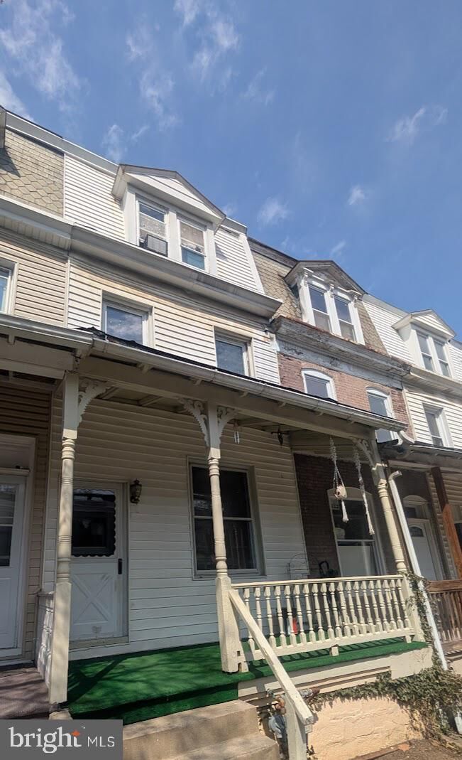 Property Photo:  1416 Naudain Street  PA 17104 