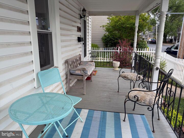 Property Photo:  406 Highland Avenue  VA 22601 