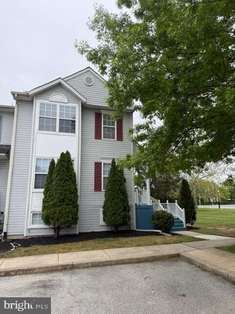 Property Photo:  100 Buckson Court  DE 19701 
