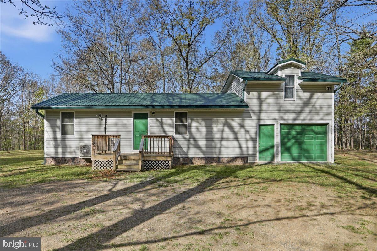Property Photo:  25 Fox Craft Court  WV 26722 