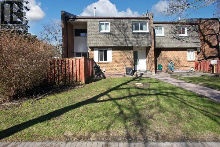 Property Photo: 109 Dovedale Drive 48 ON L1N 1Z7