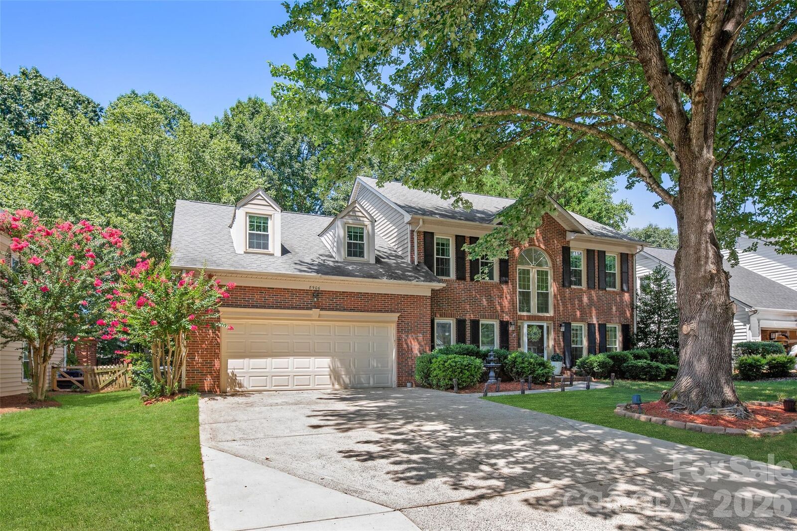 Property Photo:  8906 Glade Court  NC 28078 