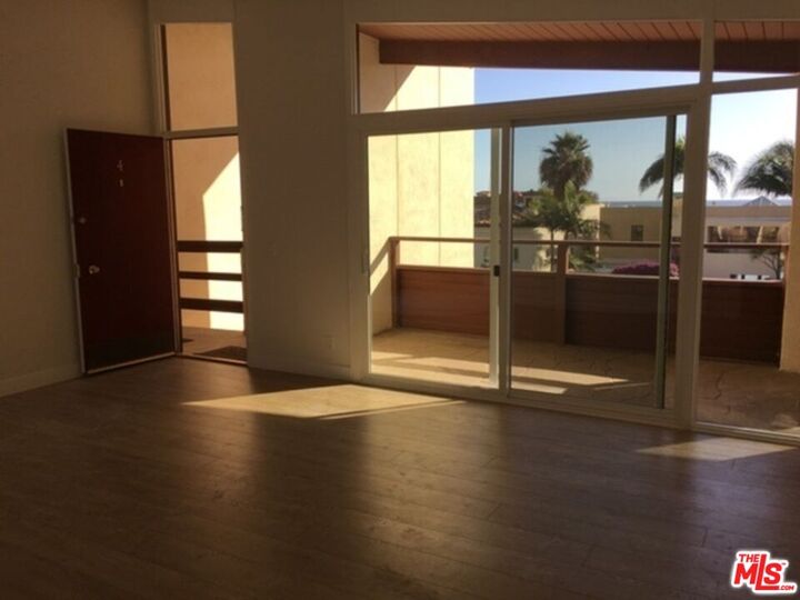 Property Photo:  22041 Pacific Coast Hwy  CA 90265 