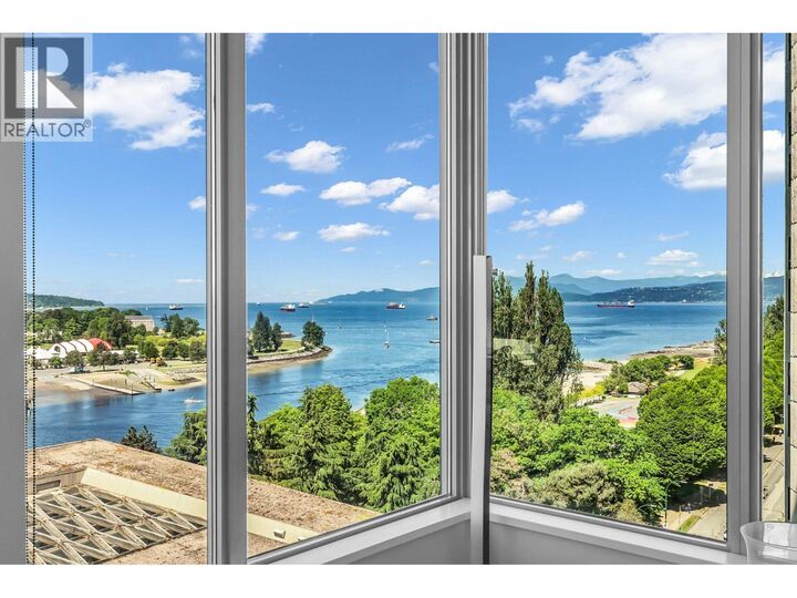 Property Photo:  1005 Beach Avenue 1202  BC V6E 3W2 