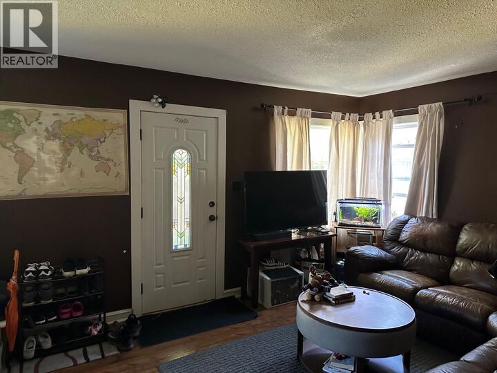 Property Photo: 609 Second Street BC V1L 2L7