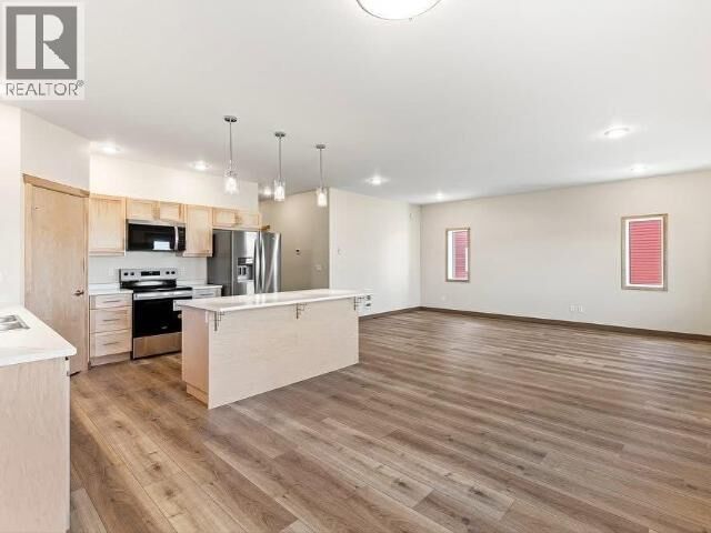 Property Photo:  10 Alert Avenue  YT Y1A 0W5 