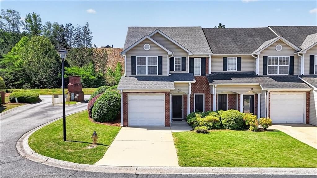 Property Photo:  100 Eagle Glen Drive NE  GA 30121 