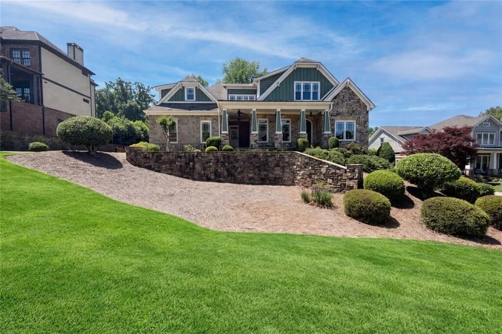 Property Photo:  2036 Westwood Circle SE  GA 30080 