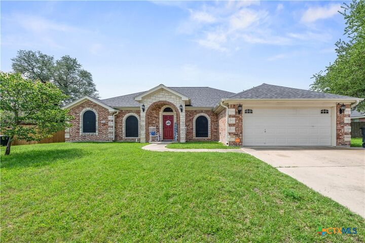 Property Photo:  5102 Aspen Drive  TX 76542 