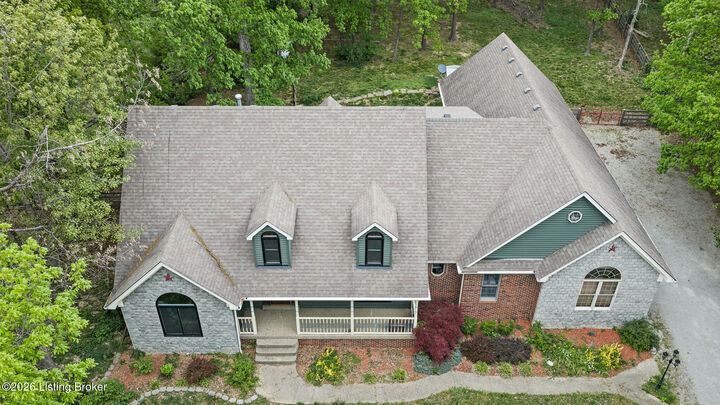 Property Photo:  180 Bowman Ct  KY 40047 
