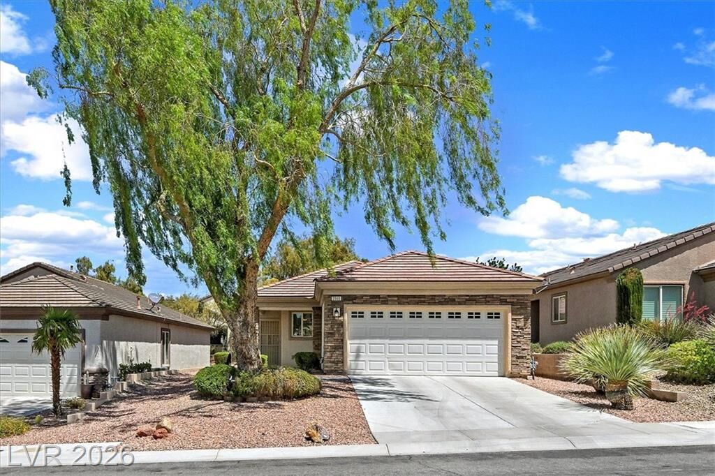 Property Photo:  2560 Corvus Street  NV 89044 
