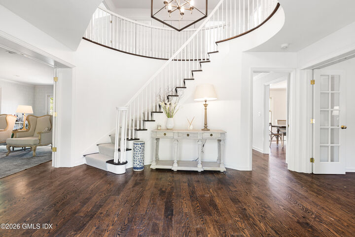 Property Photo:  12 Ricki Beth Lane  CT 06870 
