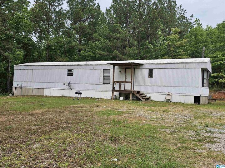 Property Photo:  138 County Road 859  AL 35085 