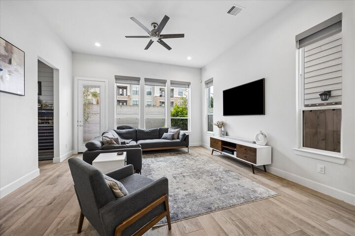 Property Photo:  2804 Grand Fountains Drive B  TX 77054 