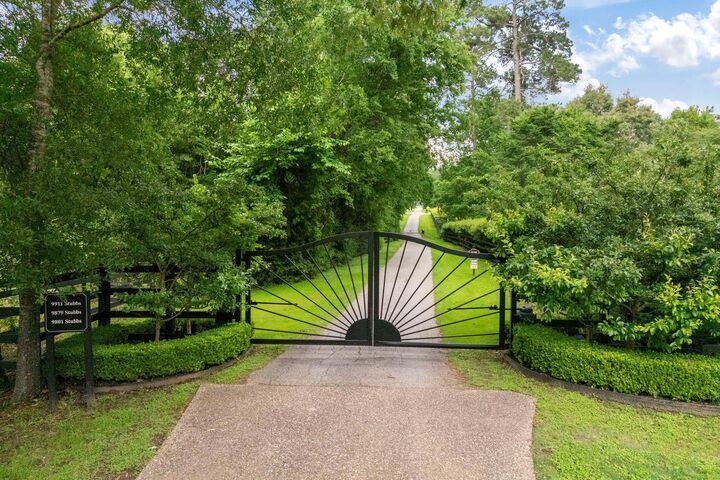 Property Photo:  9879 Stubbs Road  TX 77354 