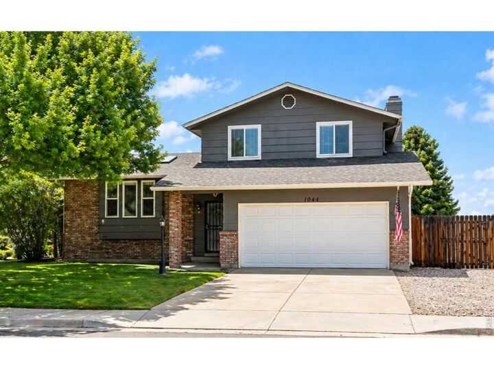 Property Photo:  1044 Blue Spruce Dr  CO 80538 