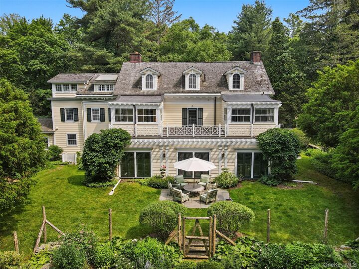 Property Photo:  328 McLain Street  NY 10507 