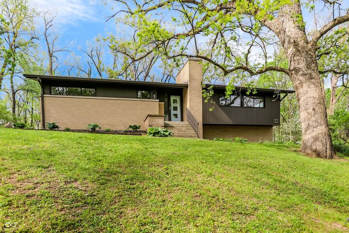 Property Photo:  32 Circle Drive  IN 46032 