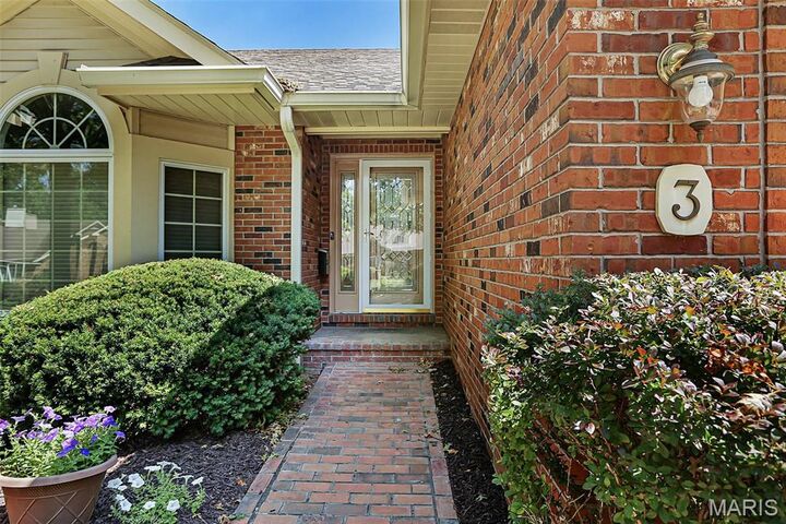 Property Photo:  3 Pine Hollow Court  IL 62025 