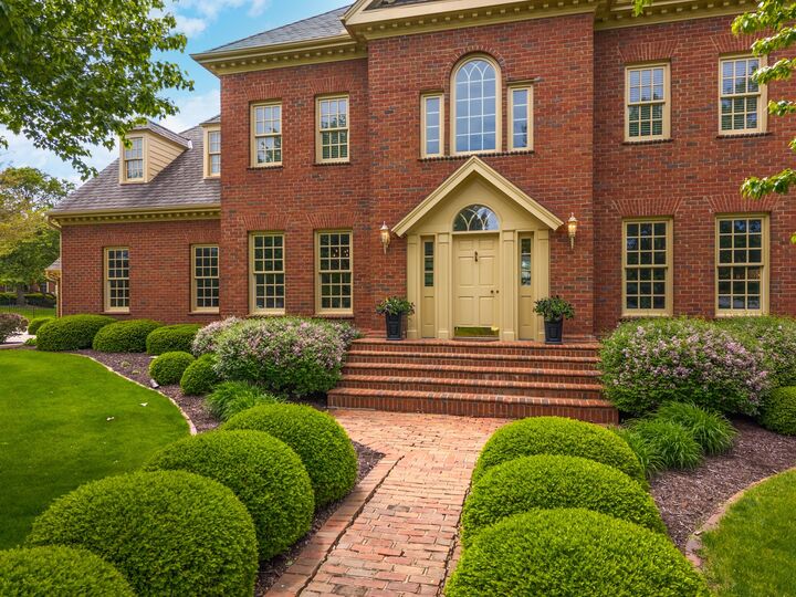 Property Photo:  3301 Wisteria Lane  IL 61704 