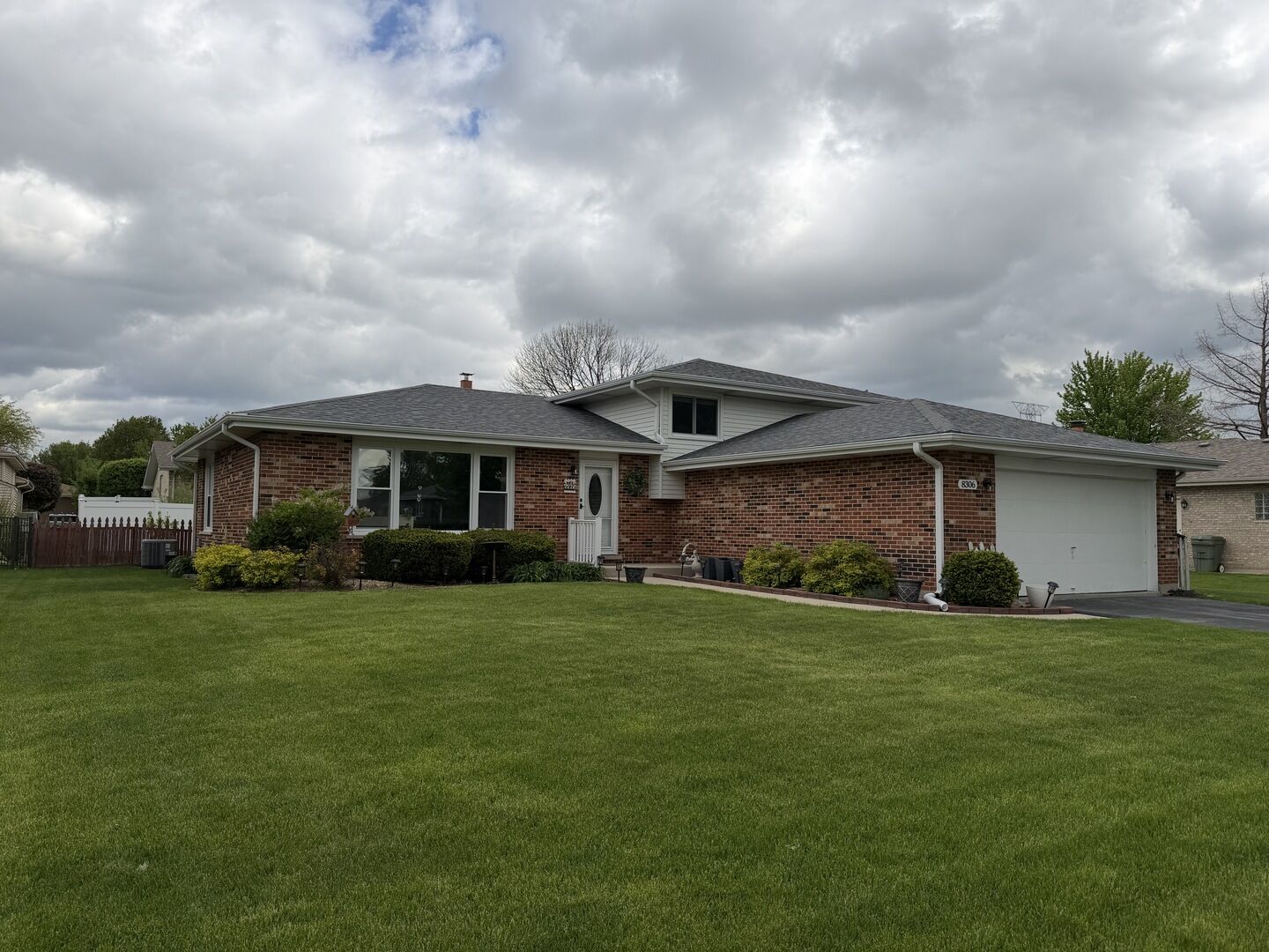 Property Photo:  8306 169th Street  IL 60477 