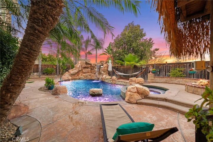 Property Photo:  33340 Nicholas Common  CA 92592 