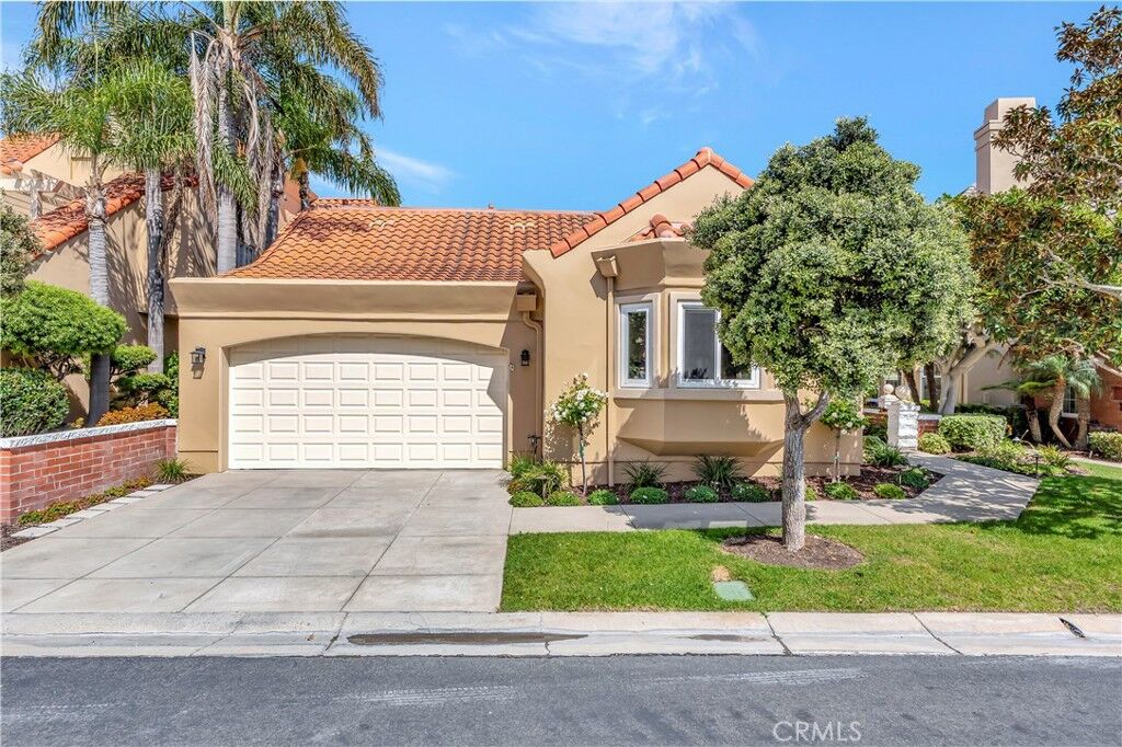 Property Photo:  6235 Greenbrier Drive  CA 92648 