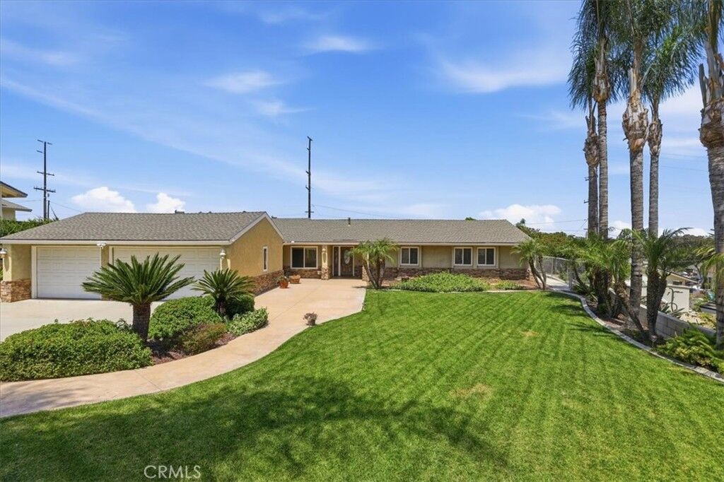 Property Photo:  16540 Wagon Wheel  CA 92506 