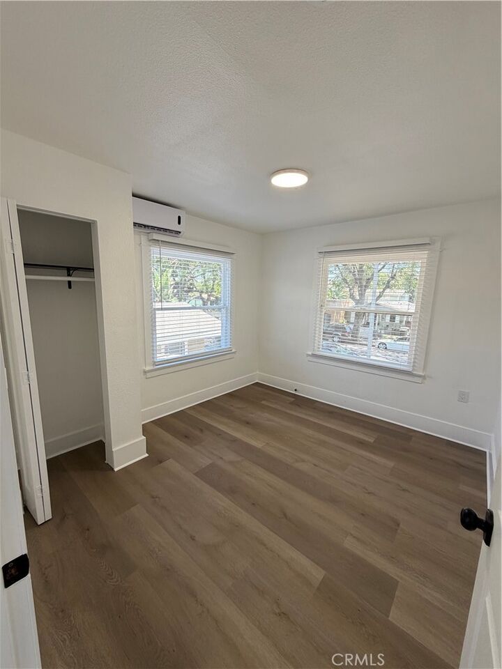 Property Photo: 125 W Valencia CA 92832