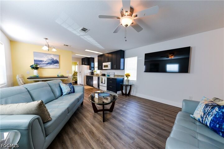 Property Photo:  19 Helen Lane  FL 33931 