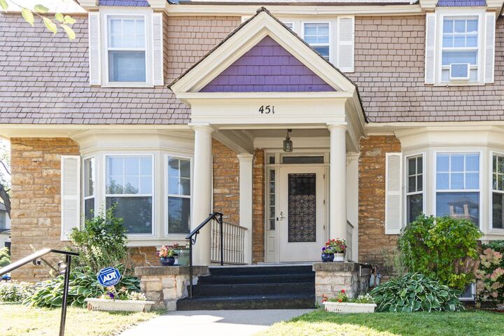 Property Photo:  451 Lynnhurst Avenue E  MN 55104 