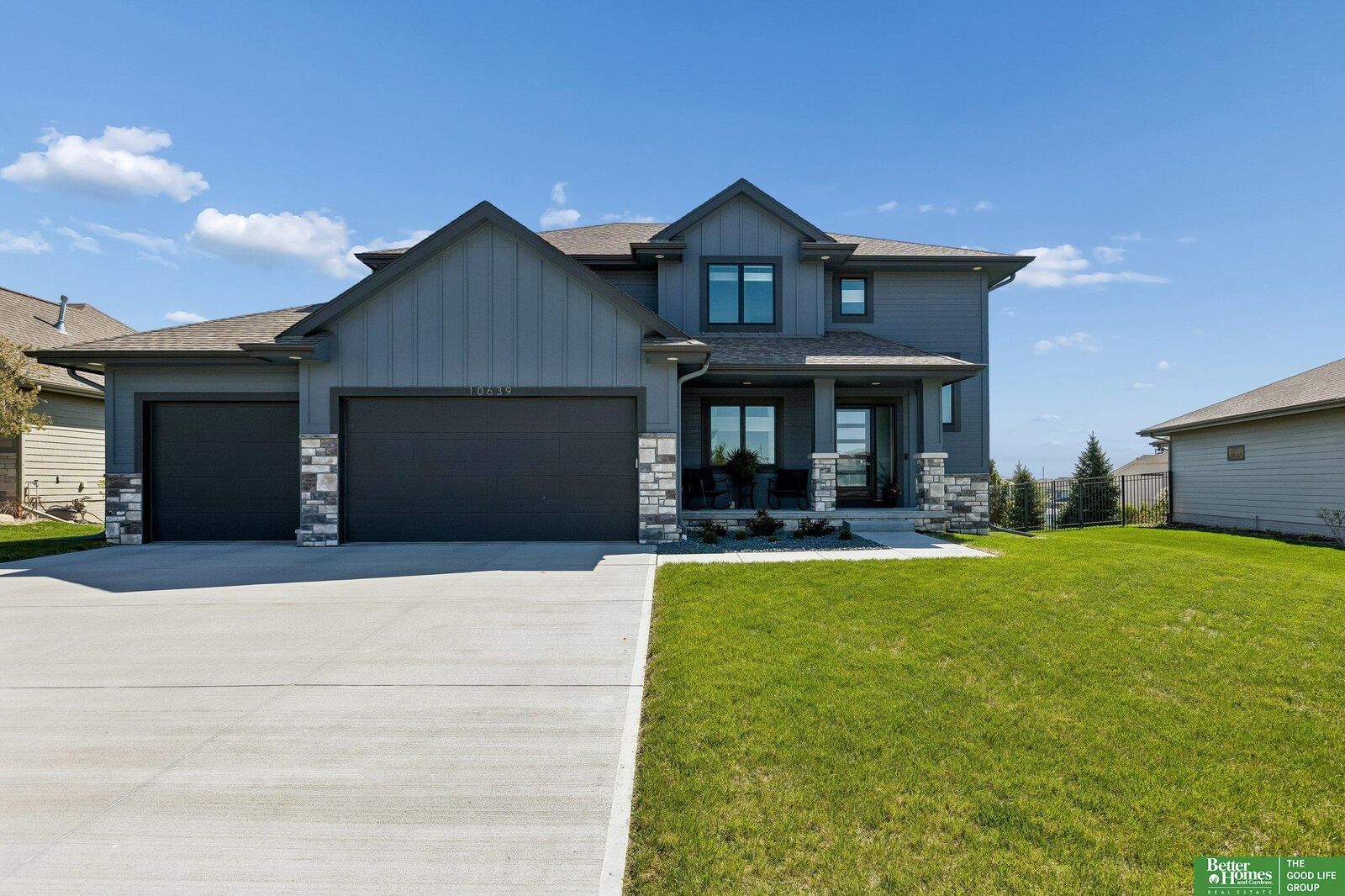 Property Photo:  10639 S 190th Street  NE 68136 