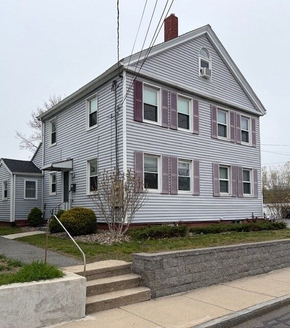 Property Photo:  20-22 Emerson Street 20  MA 02180 