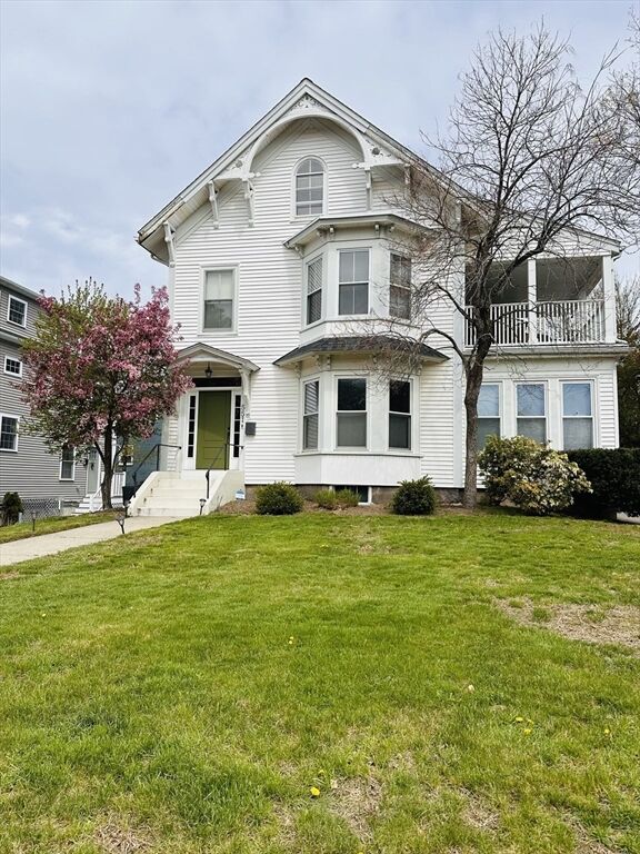 Property Photo:  55 W Central Street 2  MA 01760 